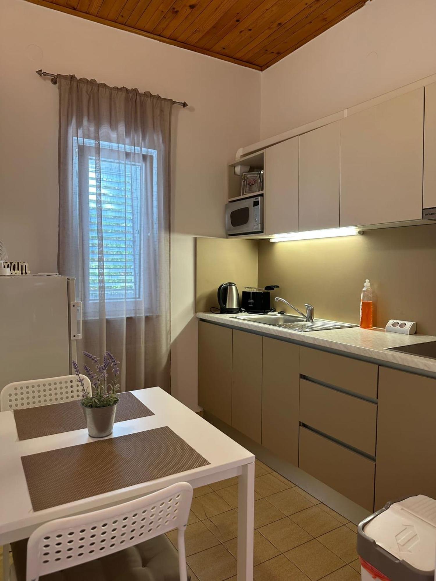 Apartment Sara Novalja